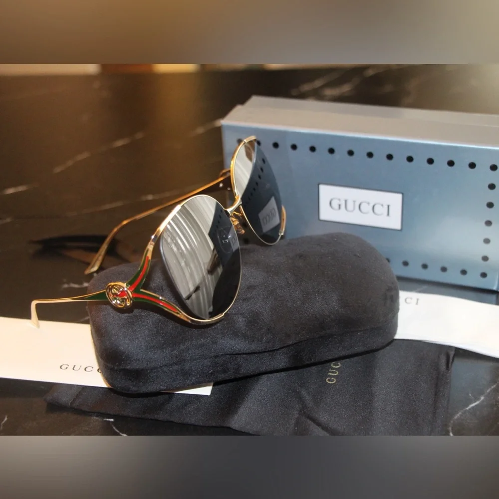 Gucci GG0225S Sunglasses - Picture 3 of 13